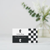 Minimalistischer Schachtrainer aus Schwarz und Wei Visitenkarte (Stehend Vorderseite)