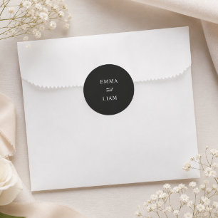 Minimalistischer Schwarz-Weiß-Hochzeits-Monogramm- Runder Aufkleber