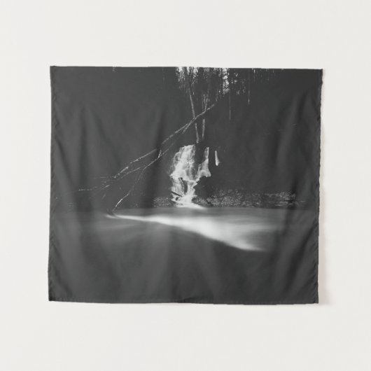 Minimalistischer Schwarz-Weiß-Wasserfall Wandteppich (Vorderseite (Horizontal))