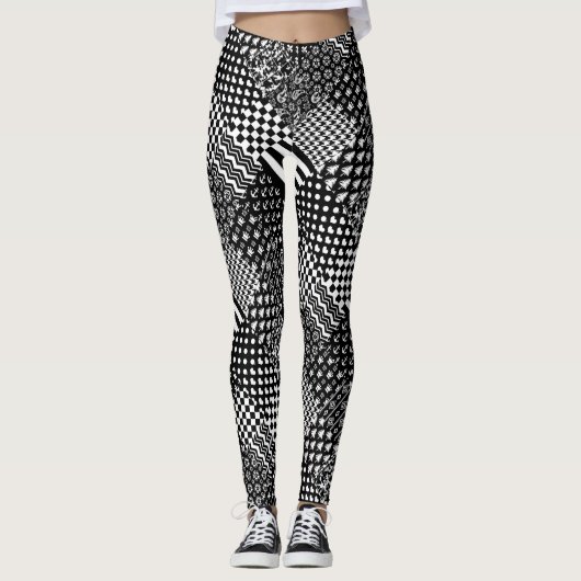 Minimalistischer Schwarz-weißer Mixed-Muster-Stil Leggings (Vorderseite)