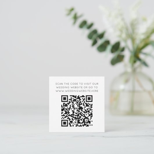 Minimalistischer Schwarz-weißer QR-Code Online-Hoc Begleitkarte (Stehend Vorderseite)