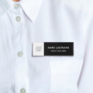 Minimalistischer Schwarz-weißer Titel des Add-Logo Namenschild