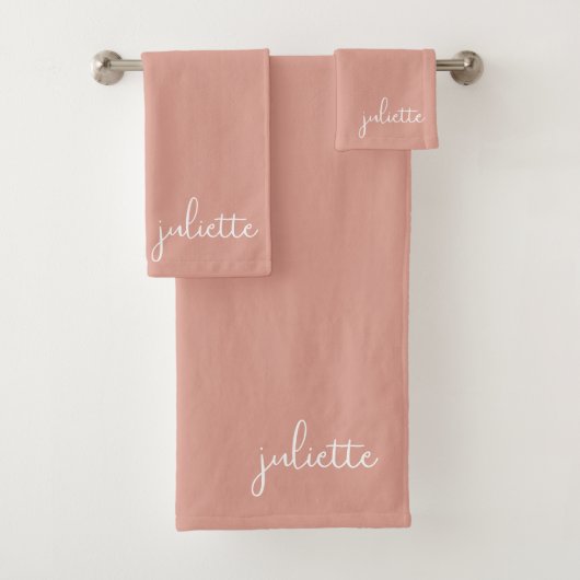 Minimalistischer Staubrosa Personalisiert Badhandtuch Set (Insitu)