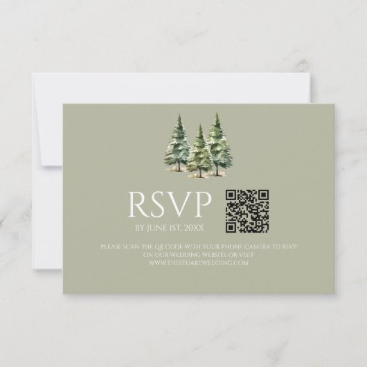 Minimalistischer Winter Snowy Pine Trees QR Code H RSVP Karte (Vorderseite)