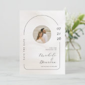 Minimalistisches Arch & Script-Hochzeitsszenario-F Save The Date (Stehend Vorderseite)