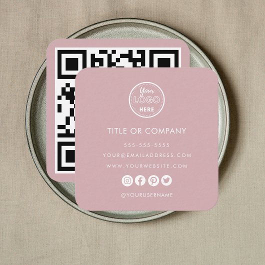 Minimalistisches Berufliches Logo Qr Code Dusty Ro Quadratische Visitenkarte