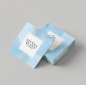 Minimalistisches Blau und Weiß Quadrat + QR-Code Quadratische Visitenkarte