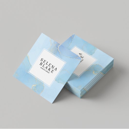 Minimalistisches Blau und Weiß Quadrat + QR-Code Quadratische Visitenkarte