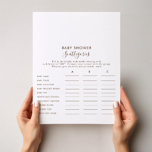 Minimalistisches Brown Baby Shooting Scattegories 