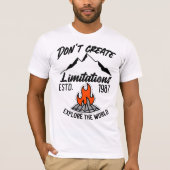 Minimalistisches Campfire Icon Design, Camping T-Shirt (Vorderseite)