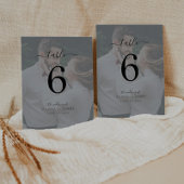 Minimalistisches Classic Calligraphy Wedding Foto Tischnummer