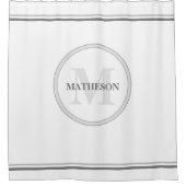 Minimalistisches Custom Hotel Monogram Chic Duschvorhang (Vorderseite)