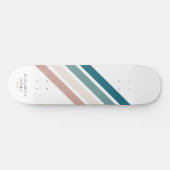 Minimalistisches Design in Pastellfarben Skateboard (Horizontal)