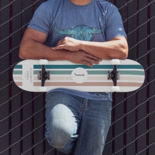 Minimalistisches Design in Pastellfarben Skateboard
