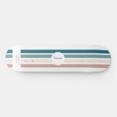 Minimalistisches Design in Pastellfarben Skateboard (Horizontal)