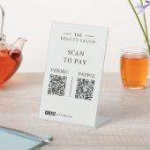 Minimalistisches Dual-QR-Code-Serif-Editorial · La Sockelschild (In SItu)