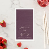 Minimalistisches Dunkel-Pflaume-Script-Hochzeit in Serviette (Beispiel)