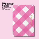 Minimalistisches einfaches, elegantes, Hot-Pink-Go iPad Mini Hülle<br><div class="desc">Das elegante und minimalistische iPad Mini-Cover mit einem kühnen und wunderschönen, rosa Gingham-Karo, das sicher den Kopf drehen wird. Personalisieren Sie Ihr Cover mit Ihrer eigenen, einzigartigen Touch, indem Sie Ihren Namen oder Ihre Initialen in einem einfachen goldfarbenen Schriftart hinzufügen. Dieses Cover sieht nicht nur großartig aus, es ist auch...</div>