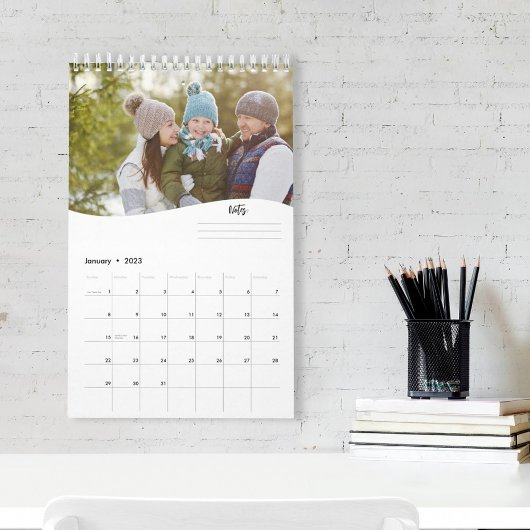 Minimalistisches einfaches Foto Monate Coole Typog Kalender