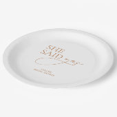 Minimalistisches elegantes Brautparty White Pappteller (Schrägansicht)