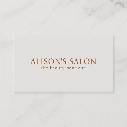 Minimalistisches elegantes helles Beige Braun Kühn Visitenkarte (Vorderseite)