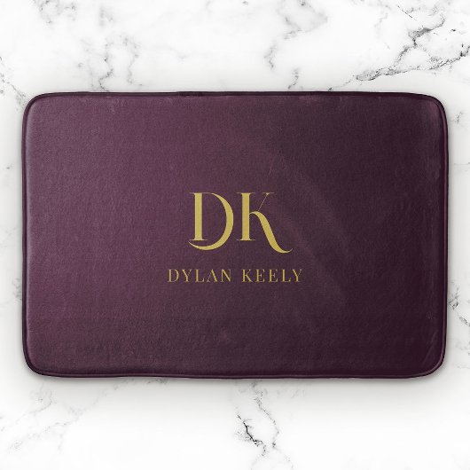 Minimalistisches, elegantes Monogram Dark Red Gold Badematte