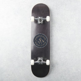 Minimalistisches Erlebnis in Schwarz und Braun Aufkleber