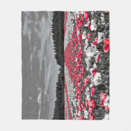 Minimalistisches Farbfoto für die Blume Fleecedecke