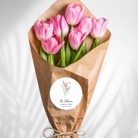 Minimalistisches Floristisches Blume Bouquet-Label Runder Aufkleber