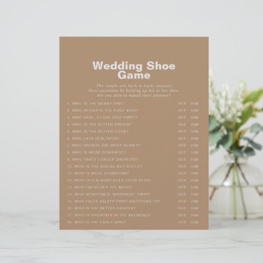 Minimalistisches formales Braun-Hochzeitsschuhspie (Stehend Vorderseite)