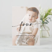 Minimalistisches Foto 4. Geburtstag Party Einladung (Stehend Vorderseite)