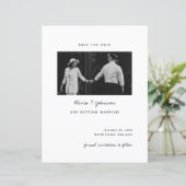 MINIMALISTISCHES Foto beim Hochfahren des Haushalt (Stehend Vorderseite)