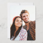 Minimalistisches Foto für die Verlobung von Skript Save The Date (Rückseite)