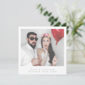 Minimalistisches Foto Hochzeit Das Datum speichern Einladung (Stehend Vorderseite)