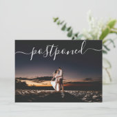 Minimalistisches Foto nach Hochzeitsdatum Ankündigung (Stehend Vorderseite)