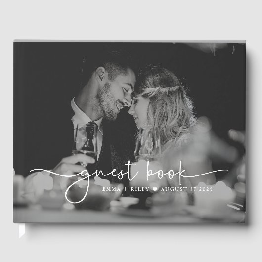 Minimalistisches Foto Script Monogram Wedding Gästebuch (Vorderseite)