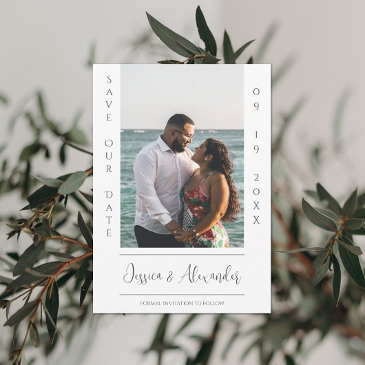 Minimalistisches Foto | Weißes Save the Date