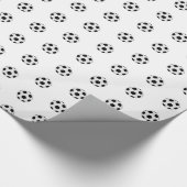 Minimalistisches Fußballmuster-Geschenk Geschenkpapier (Ecke)