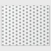 Minimalistisches Fußballmuster-Geschenk Geschenkpapier (Flach)