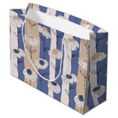 Minimalistisches Gänseblümchen-Blumenmuster (4) Große Geschenktüte (Rückseite Schrägansicht)
