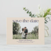 Minimalistisches geometrisches Blush Blue Foto Mod Save The Date (Stehend Vorderseite)