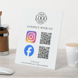 Minimalistisches Geschäft-Logo QR-Code Kontaktiere Sockelschild