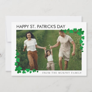 Minimalistisches Glück Kleeblatt. Patrick's Day On Feiertagskarte