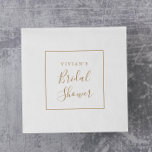 Minimalistisches Gold-Brautparty Serviette<br><div class="desc">Diese minimalistischen Brautparty-Servietten sind perfekt für einen einfachen Polterabend. Das moderne romantische Design besticht durch klassische Goldtypografie und Weiß, gepaart mit einer rustikalen und eleganten Kalligraphie mit Vintagem handgeschriebenem Stil. Anpassbar in jeder Farbe. Behalt das Design einfach und elegant, wie es ist, oder personalisiere es durch Hinzufügen von eigenen Grafiken...</div>