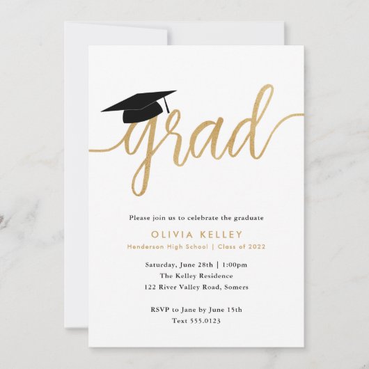 Minimalistisches Gold Script Graduation Cap Party Einladung (Vorderseite)