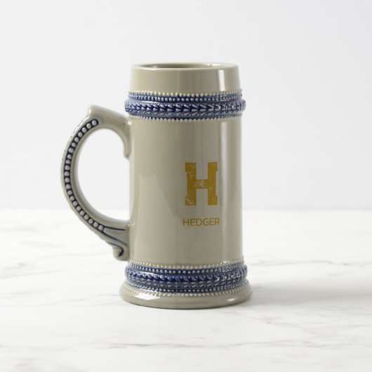 MINIMALISTISCHES GOLDENES EIN-BUCHSTABEN-MONOGRAMM BIERGLAS (Links)