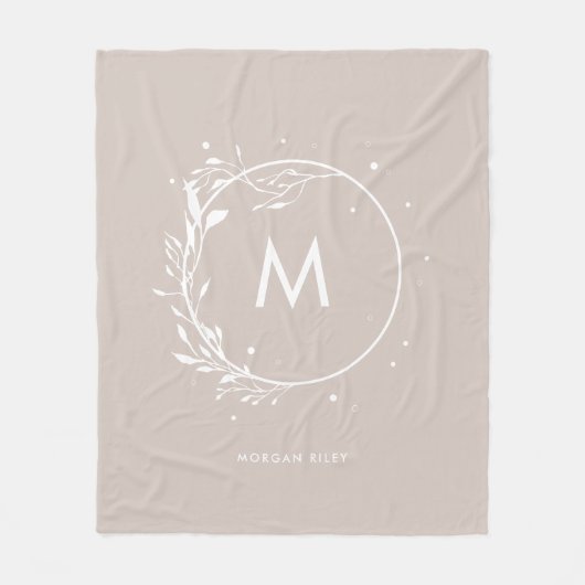 Minimalistisches Grau-Floral-Kranz-Monogramm Fleecedecke (Vorderseite)