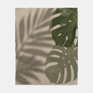 Minimalistisches grünes Monstera-Blatt Tropischer Fleecedecke