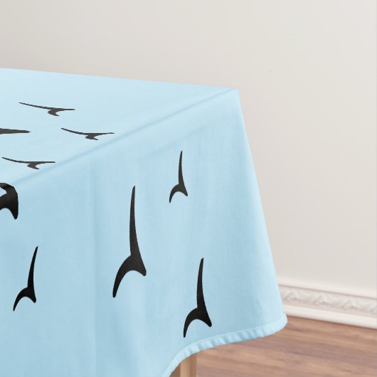 Minimalistisches, hellblaues Vogelflugmuster Tischdecke (Beispiel)