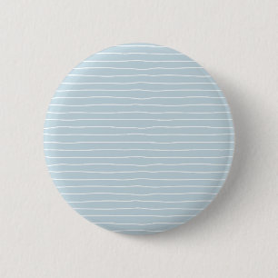 Minimalistisches helles Babyblau mit weißen Wellen Button